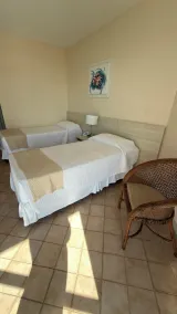Ingleses Praia Hotel - Com Piscina Aquecida - Værelse