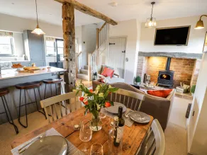 The Hyde - Private kitchen
