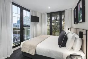 Quest St Kilda Road - Room