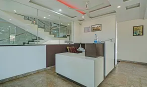 Itsy Hotels Vijaya Comforts, with BAR & restaurant - Reception