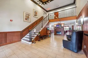 Quality Inn & Suites Dawsonville - Lobby