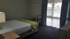 Quality Inn Carriage House - Habitación