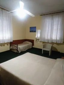 Giappone Inn Parking Hotel - Chambre