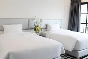 ESC Park Hotel - Chambre