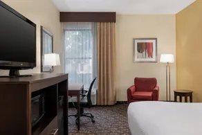 Holiday Inn Express Tallahassee by IHG - Room
