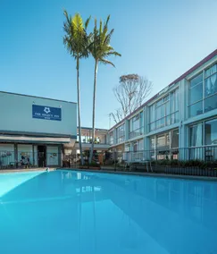 The Select Inn Ryde - Pool