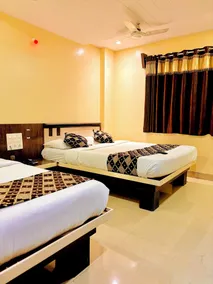 Hotel Sai Balaji - Room