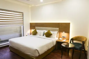 The Moziac Hotel - Room