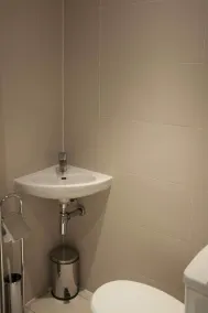 12 London Street Apartments - Bathroom