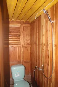 Boat Charter KM.Caroline - Bathroom