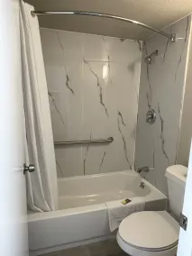 Masters Inn Atlanta - Doraville at I-85 & 285 - Salle de bain