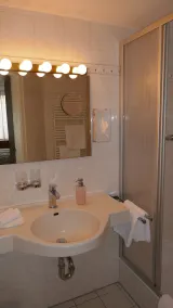 Hotel Rotkreuzplatz - Salle de bain