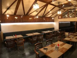Hotel Himalayan Escape - Restaurant