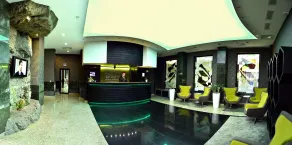 Business Hotel Conference Center & Spa - Reception