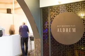 Best Western Plus Aldhem Hotel - Rezeption