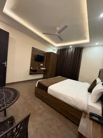 SM Hotel - Rom