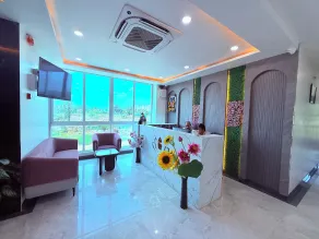 Hotel Purple Lotus Suites - Rezeption