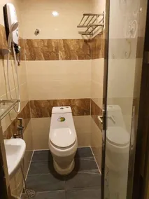 Enrich Hotel Setia Alam by uBook - Badezimmer