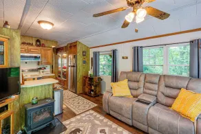 Hike, Swim, Ski & More: Pet-friendly Newland Home! - Interiör
