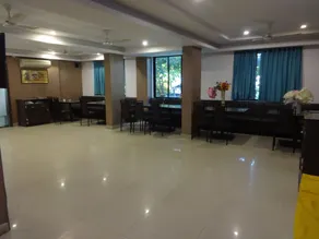 Townhouse Nagpur Airport Formerly Flora Inn - Restaurante