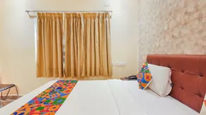 FabHotel MRV Inn - Rum