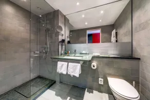 Hilton Garden Inn Stuttgart Neckar Park - Salle de bain