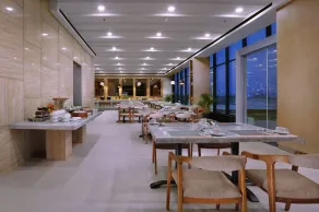 Harper Cikarang by ASTON - Restaurant