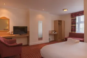 Crewe Arms Hotel - Room