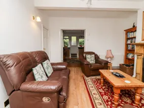 Upper Highlees Farm - Living area