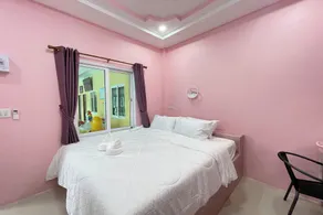 Nueng Pool Villa - Room
