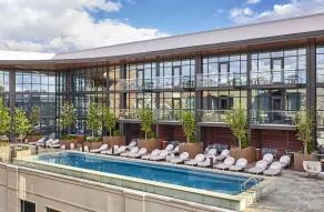 Bowie House, Auberge Collection - Piscine