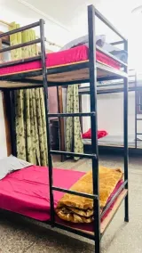 Gavari India's Delhi Hostel - Quarto