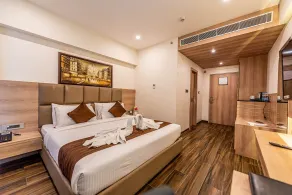 The Elite Lucknow Convention Hotel - Rom