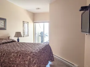 Desert Surfside Waterfront Accommodations - Chambre