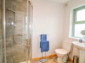 Minnie's Cottage, Killeavy - Bathroom