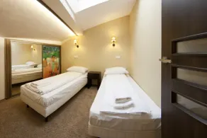 Yourplace Biskupia Old Town Apartments - Chambre