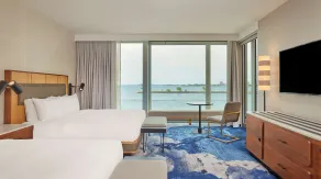 Sable at Navy Pier Chicago, Curio Collection by Hilton - Chambre
