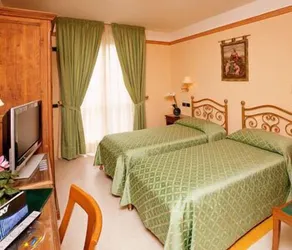 Campiglione Hotel - Zimmer