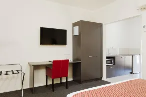 Quality Inn Colonial - Room