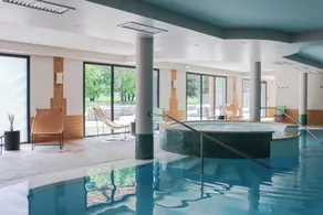 Hôtel Best of Both - Divonne-les-Bains - Piscine