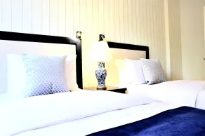 MONDRIAN Luxury Suites UNESCO Old Town - Room