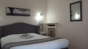 Hôtel Les Deux Magots - Zimmer