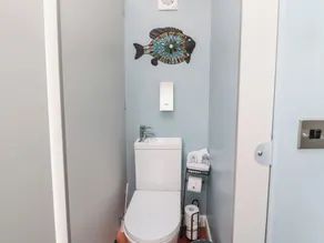 Coast Cottage - Bathroom