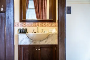Ballina Manor Boutique Hotel - Bathroom