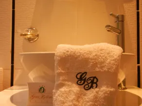 Gran Bolivar Hotel - Trujillo, Perú - Bathroom