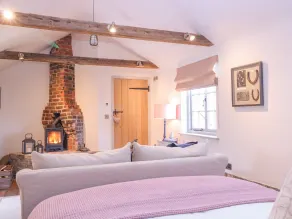 The Forge - Habitación