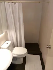 Dragonlink Suites - Bathroom