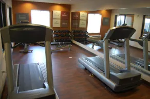 Comfort Suites Manhattan - Salle de remise en forme