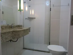 Adoro Hotel - Bathroom