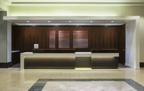 Hilton Winnipeg Airport Suites - Rezeption